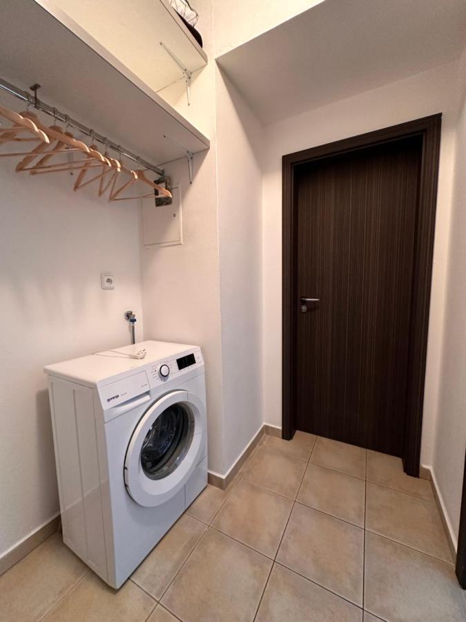 Apartman Ab Kryte Parkovani Zdarma Ceske Budejovice Esterno foto